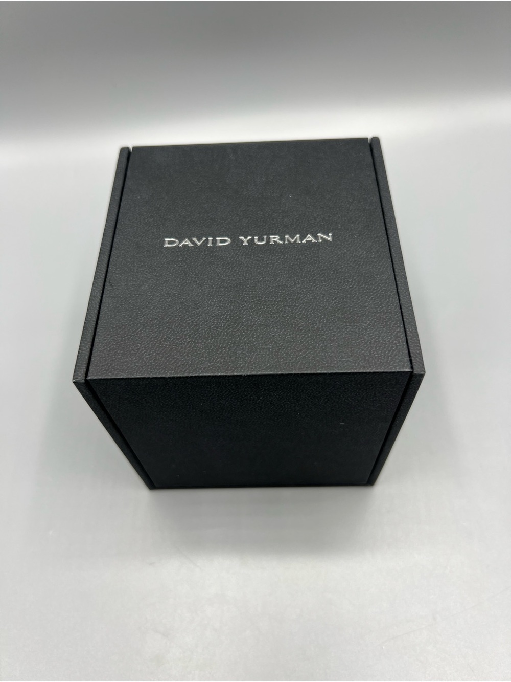 Authentic David Yurman Black Earring Gift Box Jewelry Presentation Case